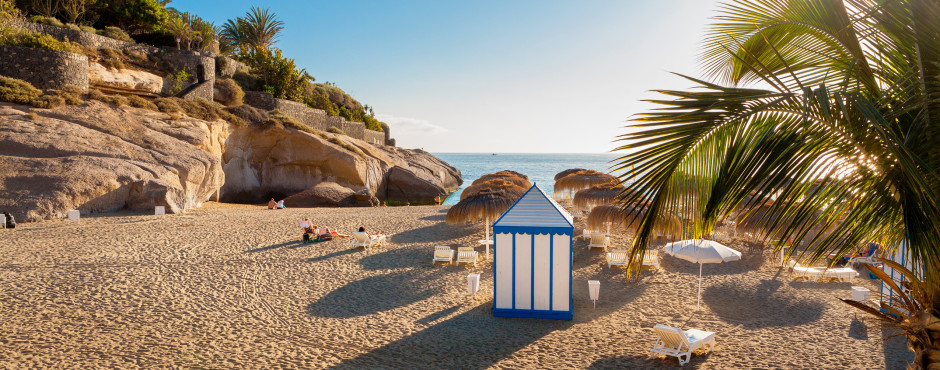 Herrlicher Sandstrand Playa del Duque in Costa Adeje