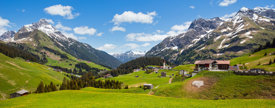 Blick auf den Biberkopf im Sommer