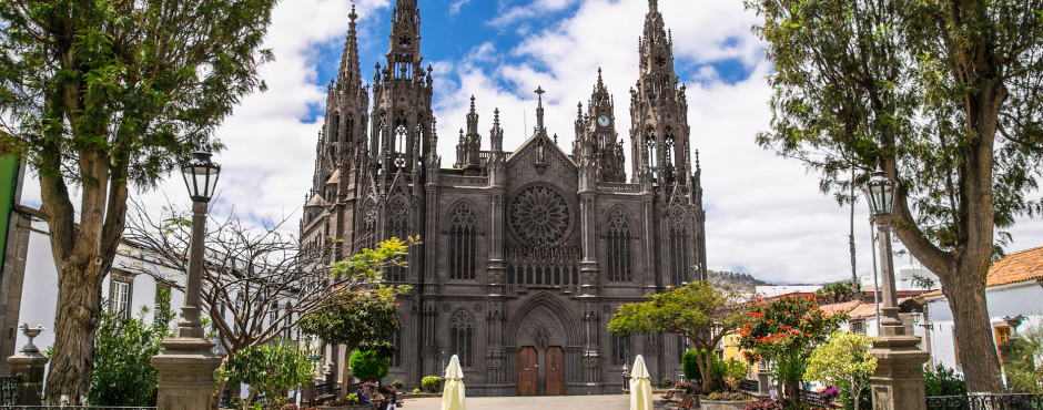 Église majestueuse de San Juan Bautista