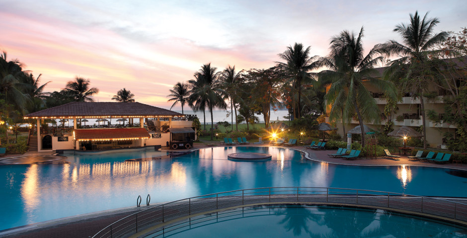 Holiday Villa Beach Resort & Spa Langkawi