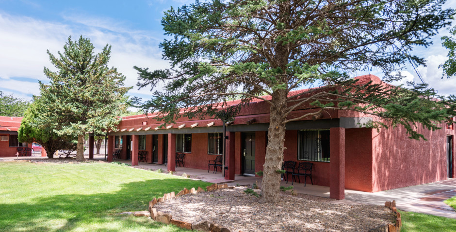 lodges near lake thunderbird state park