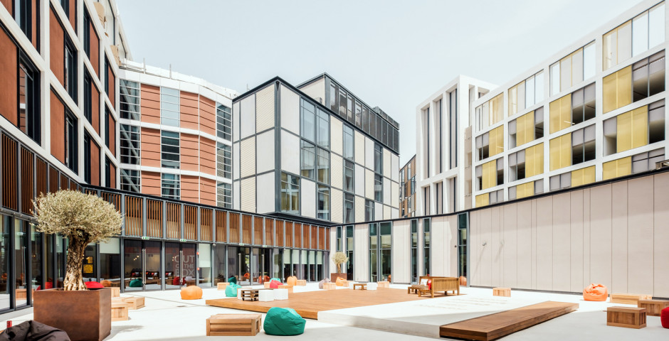 Hampton By Hilton Dubai Al Seef
