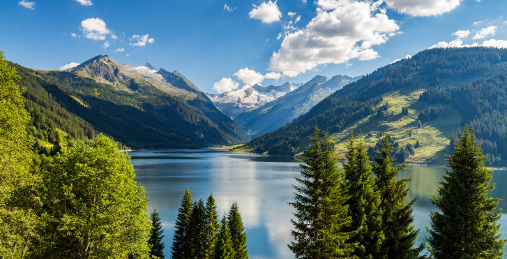 Lac de barrage Durlassboden à Zillertal