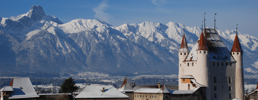 Swisspeak Resorts Meiringen - Skipauschale, Thunersee - Migros Ferien
