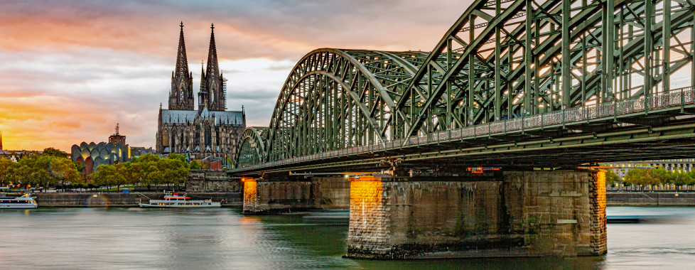 La cathédrale de Cologne et le pont Hohenzollern