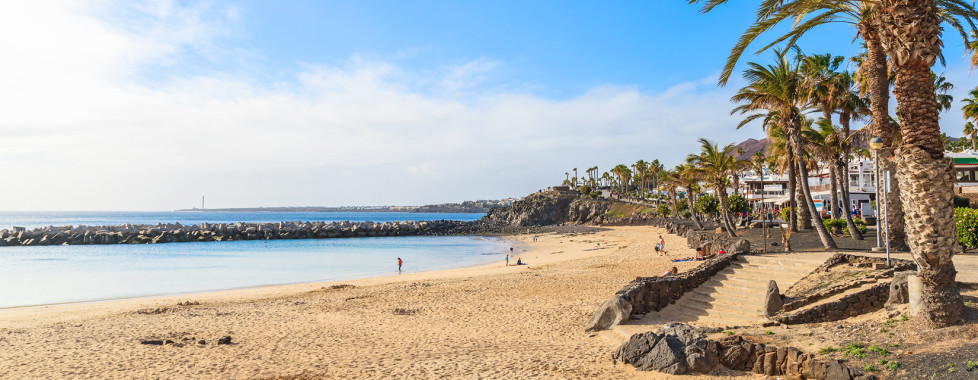 Belle plage de sable Playa Flamingo