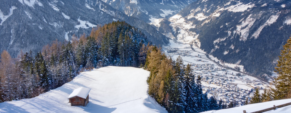 Vue sur Mayrhofen en hiver
