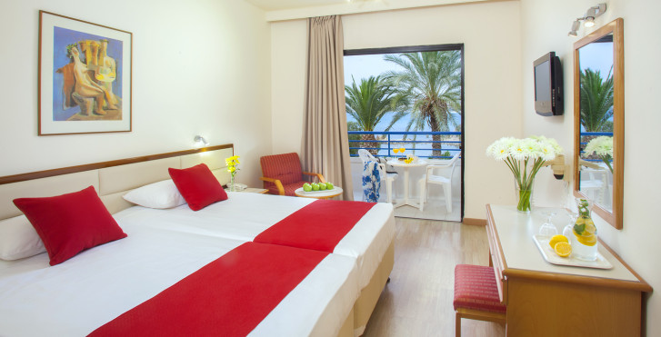 Doppelzimmer - Queen's Bay Hotel