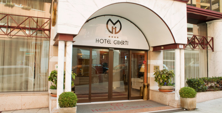 Hotel Giberti