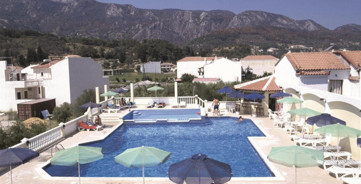 Hotel Athena