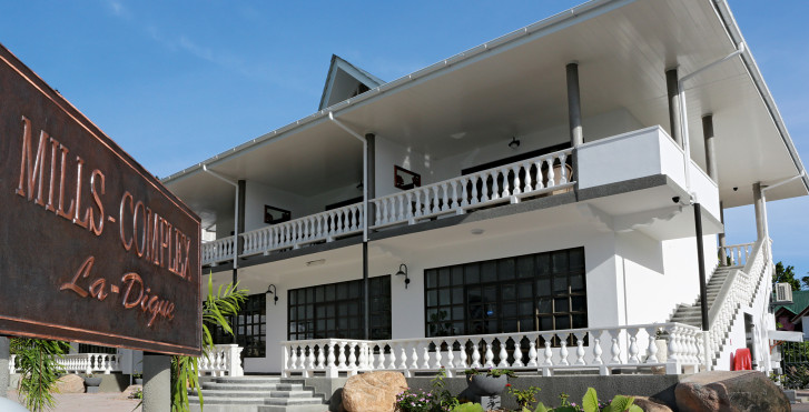 La Digue Self Catering Apartments