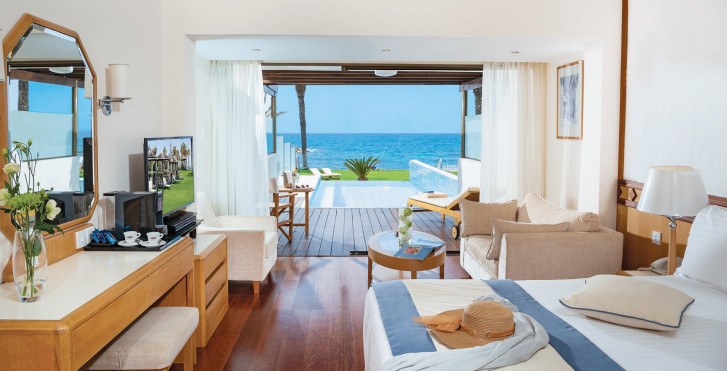 Junior Suite - Constantinou Bros Athena Beach Hotel
