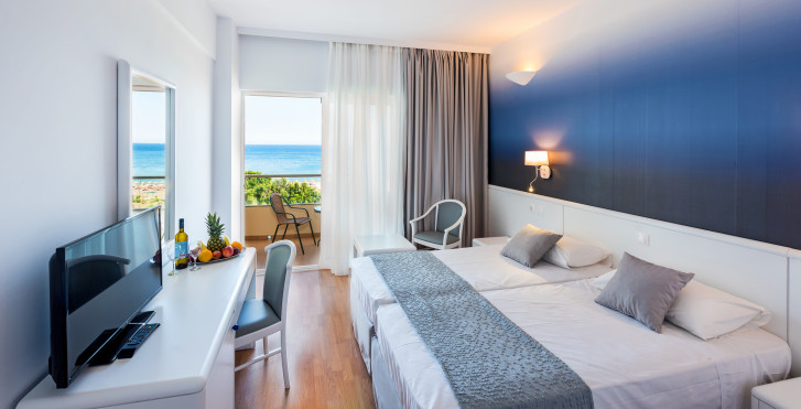 Doppelzimmer - Blue Sea Beach Resort