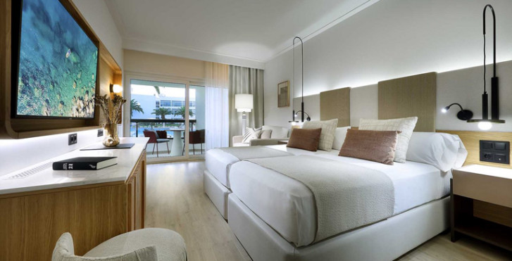 Doppelzimmer Deluxe - Grand Palladium Palace Ibiza Resort & Spa