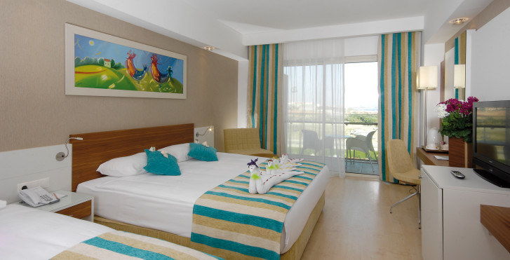 Sunis Evren Beach Resort Hotel & SPA