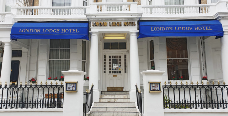 London Lodge