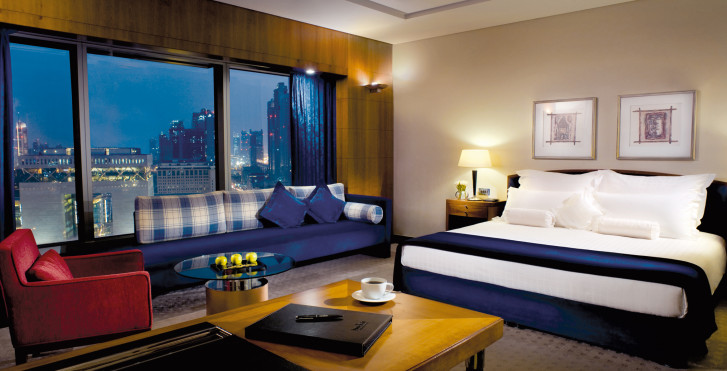 Deluxe - Jumeirah Emirates Towers