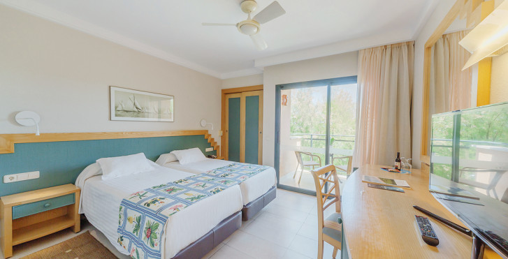 PortBlue Club Pollentia Resort & Spa