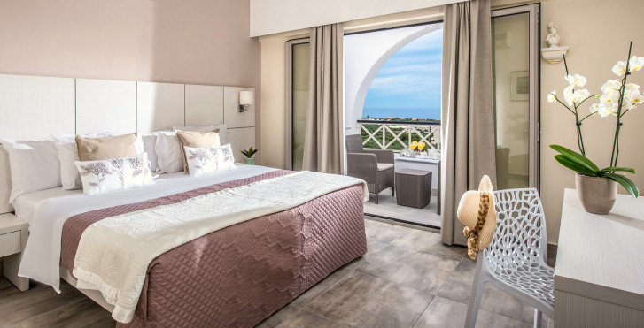 Doppelzimmer - Hotel Matheo Villas & Suites