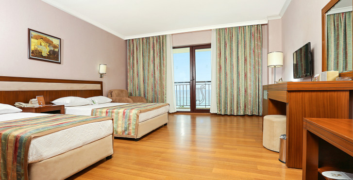 Chambre double bâtiment principal vue mer - Lyra Resort & Spa