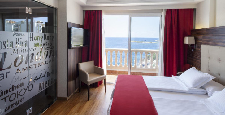 Playa Marina Hotel