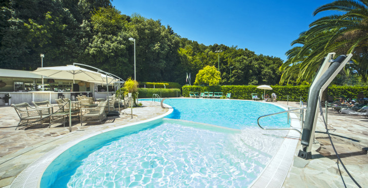Seebay Hotel