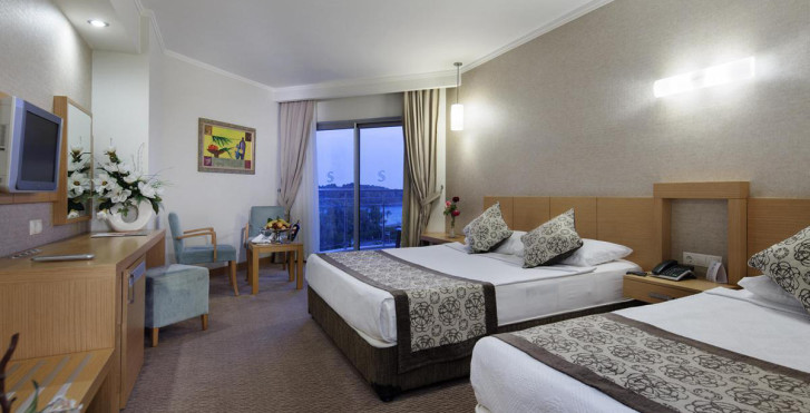 Saphir Resort & Spa