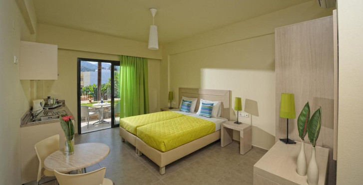 Kristalli Hotel Apartments