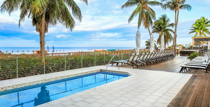 Hilton Marco Island Beach Resort & Spa