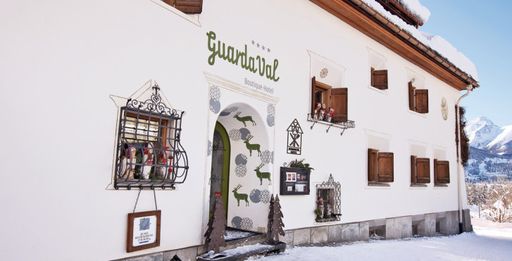 Engadiner Boutique-Hotel GuardaVal (inkl. Skipass (Wi) / Bergbahnen (So) und Bad Scuol)
