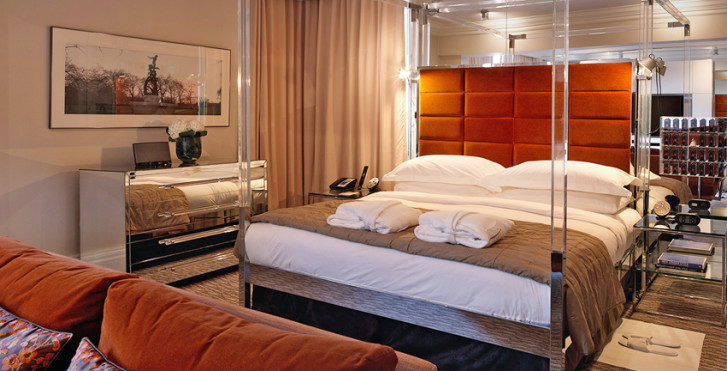 The Athenaeum Hotel & Residences