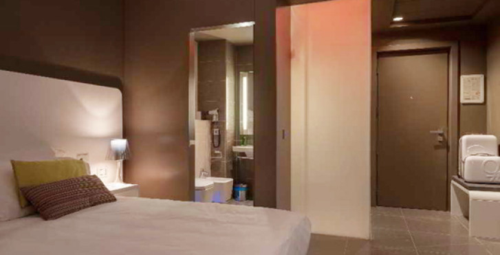 8piuhotel