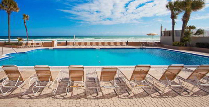 Holiday Inn & Suites On The Ocean, North Florida Beaches - Vacances Migros