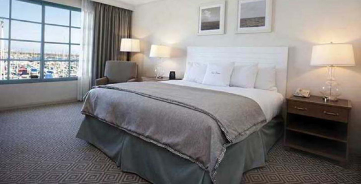 DoubleTree by Hilton San Pedro