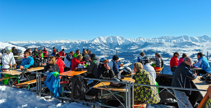 Bergpanorama im Skigebiet Brigels