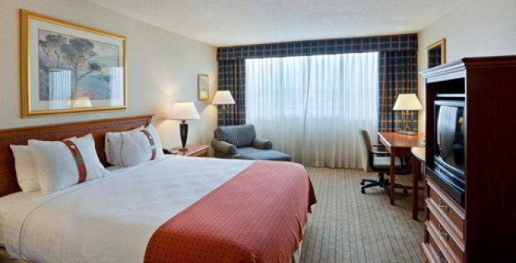 Crowne Plaza Seattle Airport