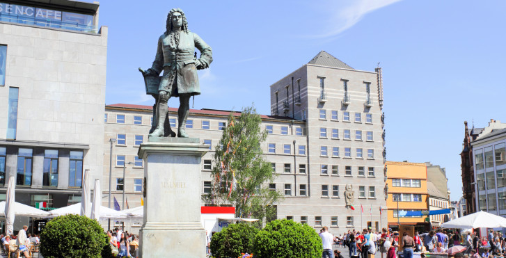 Monument de Handel, Halle