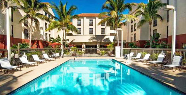 Hampton Inn & Suites Fort Myers Beach