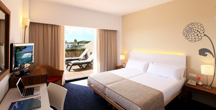 PortBlue San Luis Hotel