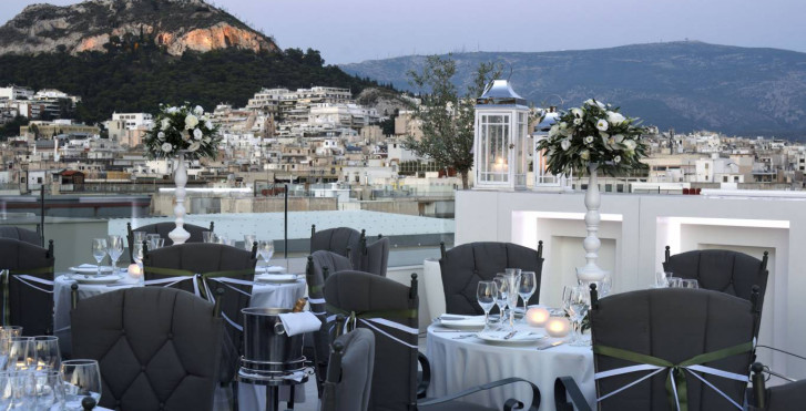 Titania Hotel
