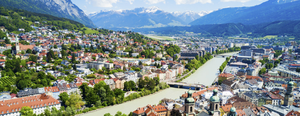 Vue sur Innsbruck et l'Inn