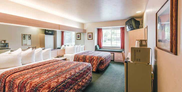 River Canyon Lodge