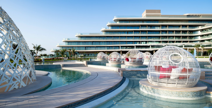 W Dubai – The Palm