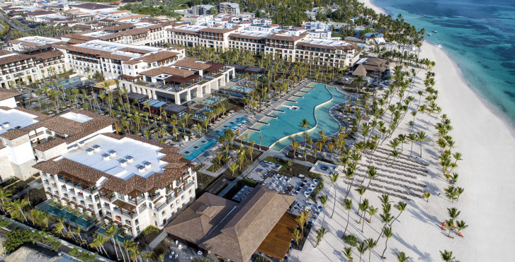 Adults Only Club at Lopesan Costa Bávaro Resort