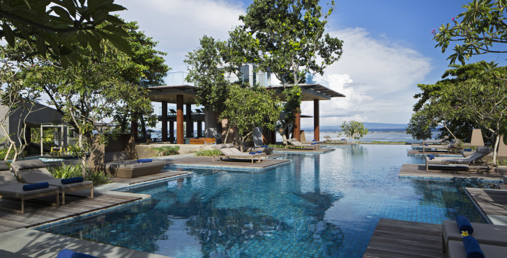 Maya Sanur Resort