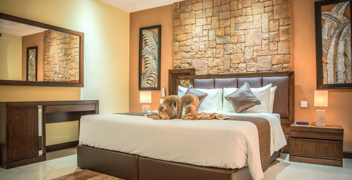 Doppelzimmer Standard - The Oasis Hotel, Restaurant & Spa