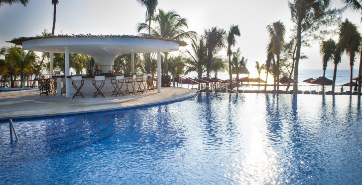 five beaches resort cancun