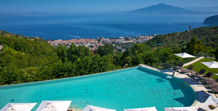Grand Hotel due Golfi