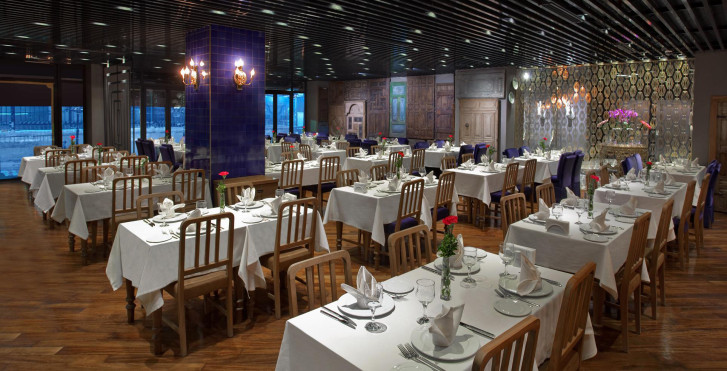 Sura Design Hotel & Suites