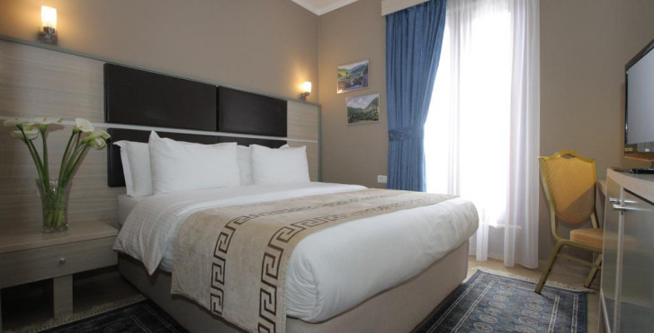 Doppelzimmer - The Capital Tirana Hotel